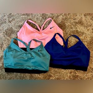 Nike sports bras size 2XL (set of 3)